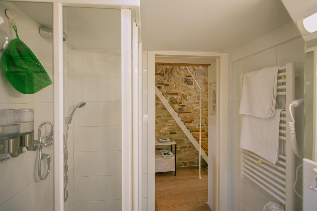Roompedra Apartamentos Turisticos Santiago de Compostela Exterior photo
